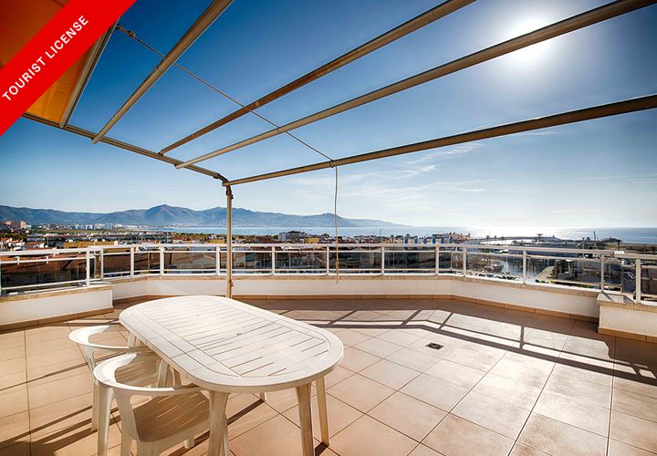 Lejlighed i Empuriabrava, Gerona, Empuriabrava - € 460.000 | Ref: W-02ZJ5P - foto 1